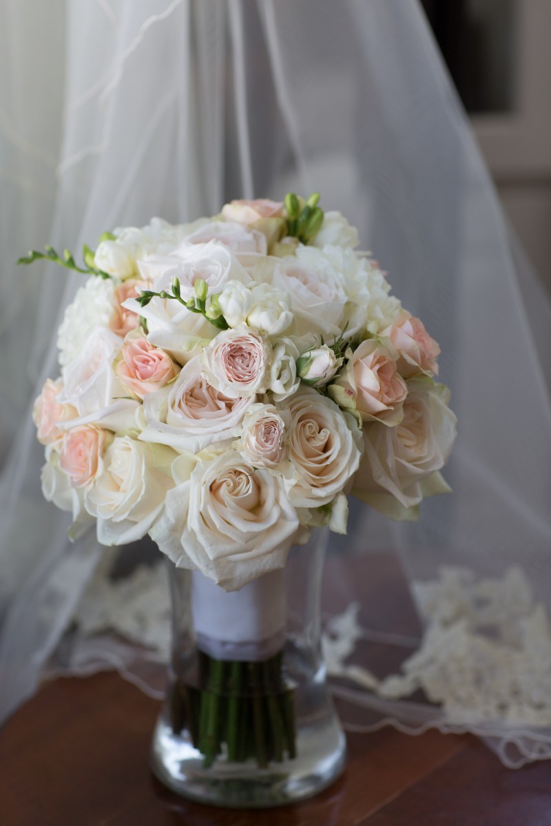 Melissa and Mael's Pierce House Wedding in Lincoln MA on The Boston Bride a Massachusetts Wedding Blog