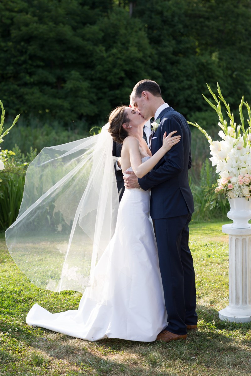 Melissa and Mael's Pierce House Wedding in Lincoln MA on The Boston Bride a Massachusetts Wedding Blog