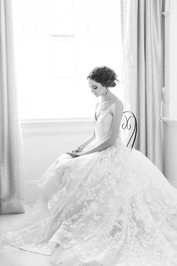 JessicaKFeiden_JessicaKFeidenPhotography2018PantoneoftheYearStyledShoot133_low