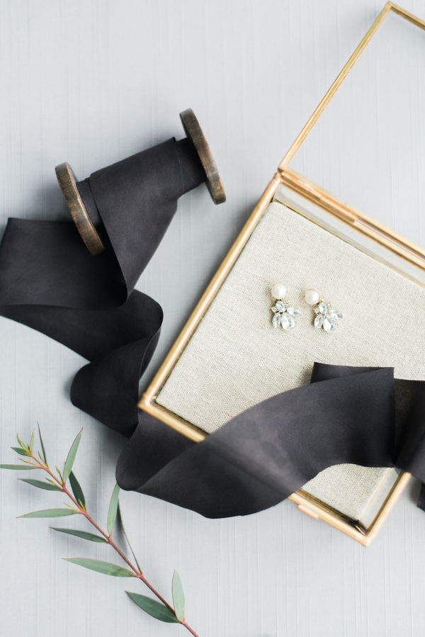 JessicaKFeiden_JessicaKFeidenPhotography2018PantoneoftheYearStyledShoot13_low