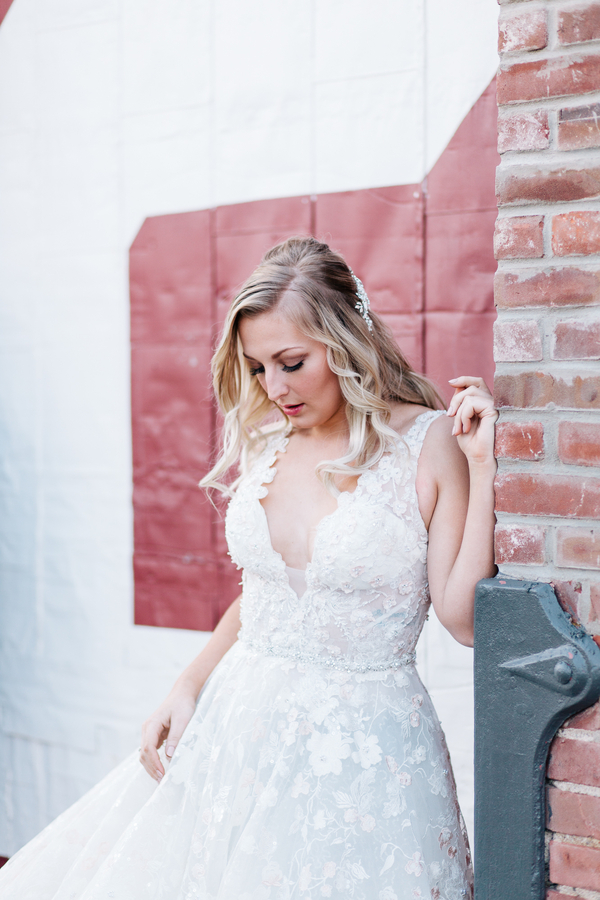 Industrial Blush and Gold Styled Shoot at the Norwood Space Center on The Boston Bride