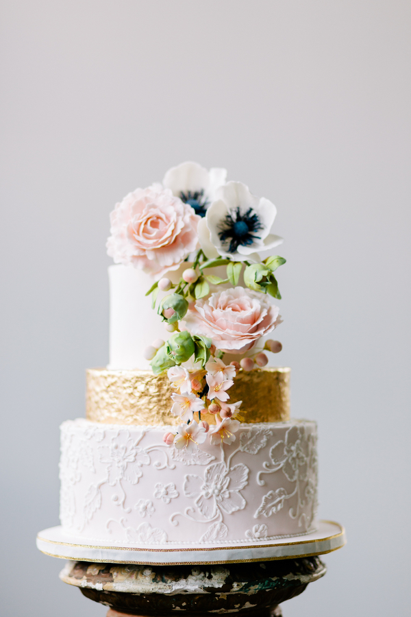 Industrial Blush and Gold Styled Shoot at the Norwood Space Center on The Boston Bride