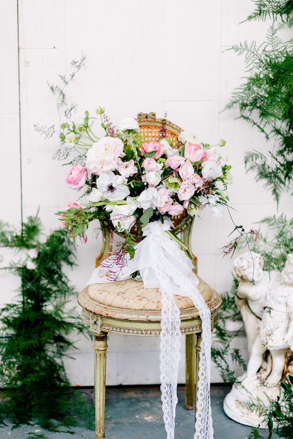 Industrial Blush and Gold Styled Shoot at the Norwood Space Center on The Boston Bride