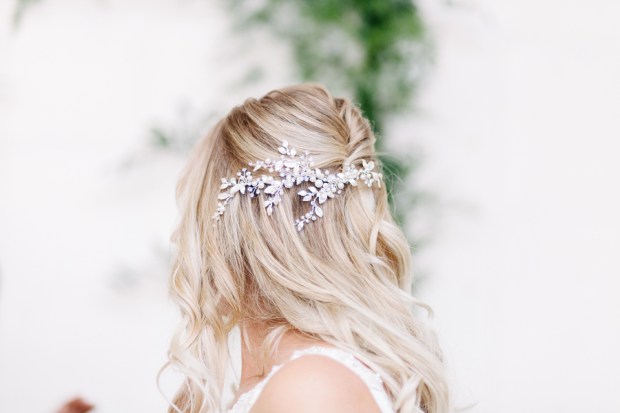 Industrial Blush and Gold Styled Shoot at the Norwood Space Center on The Boston Bride