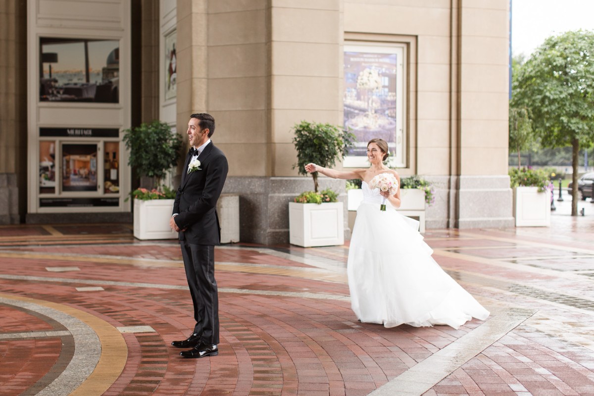 Lara and Kyle's Omni Parker House Wedding on The Boston Bride a Massachusetts Bridal Blog