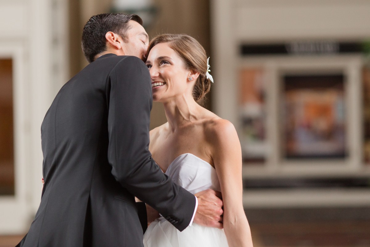 Lara and Kyle's Omni Parker House Wedding on The Boston Bride a Massachusetts Bridal Blog