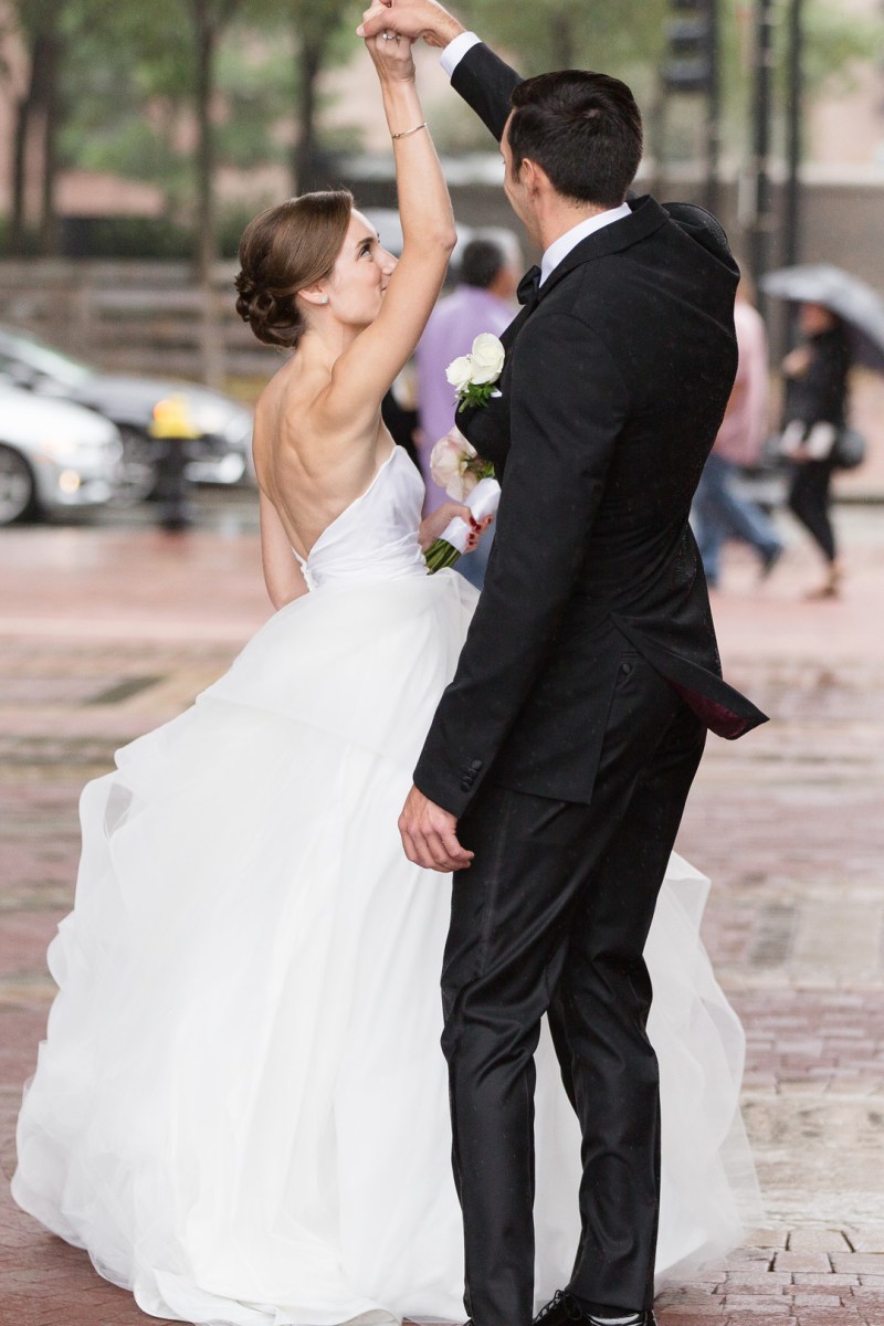 Lara and Kyle's Omni Parker House Wedding on The Boston Bride a Massachusetts Bridal Blog