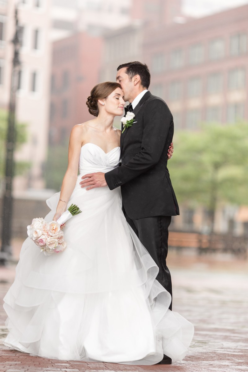 Lara and Kyle's Omni Parker House Wedding on The Boston Bride a Massachusetts Bridal Blog