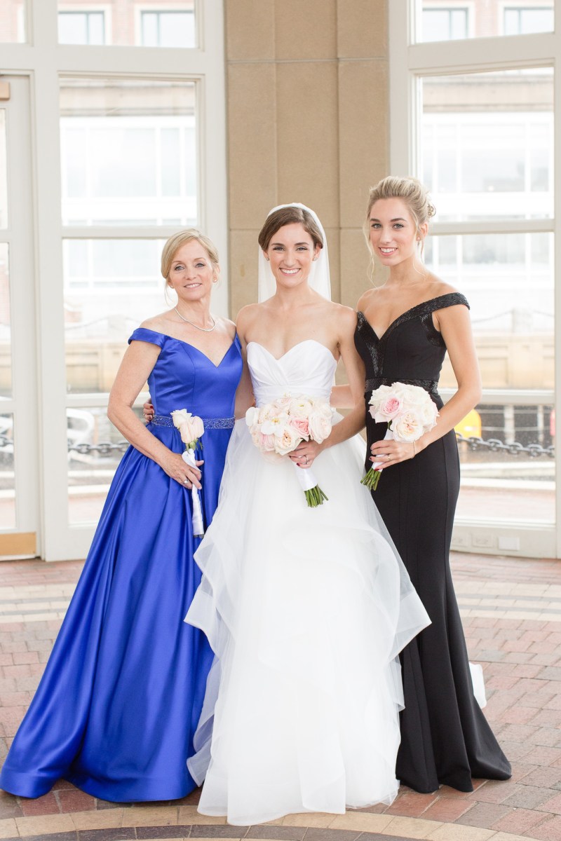Lara and Kyle's Omni Parker House Wedding on The Boston Bride a Massachusetts Bridal Blog