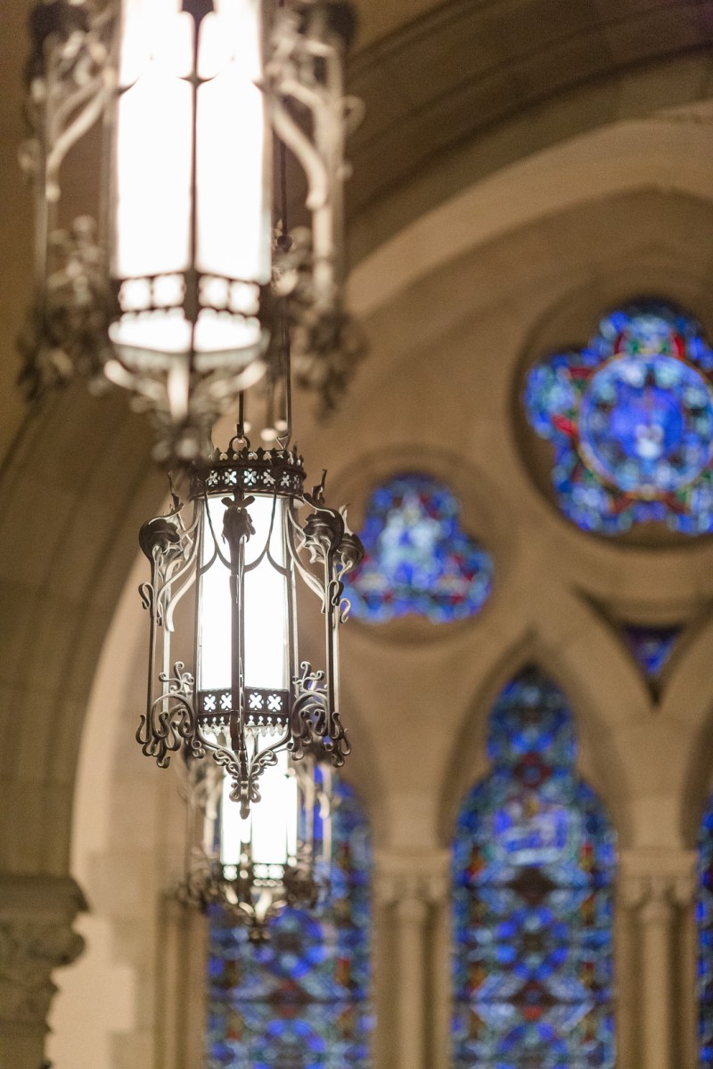 Lara and Kyle's Omni Parker House Wedding on The Boston Bride a Massachusetts Bridal Blog