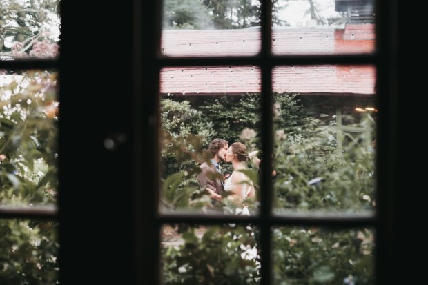 Big Fake Wedding_Hourglass (115)