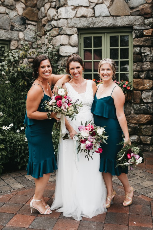 Big Fake Wedding_Hourglass (126)