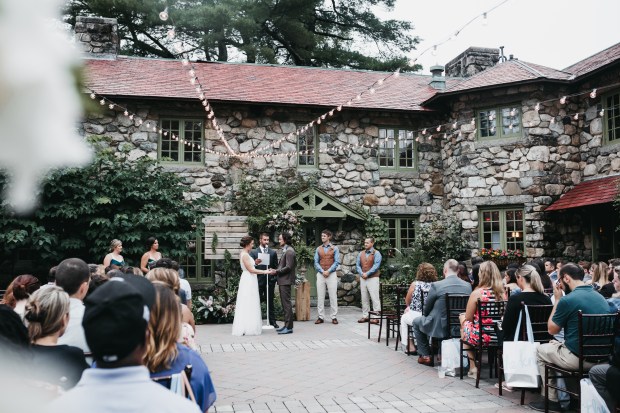 Big Fake Wedding_Hourglass (181)