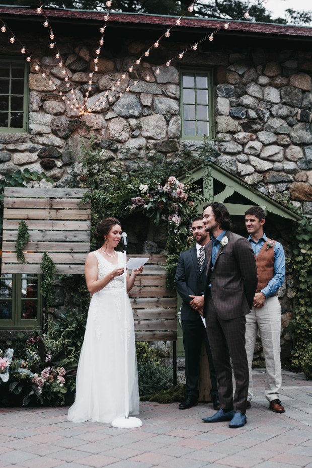 Big Fake Wedding_Hourglass (195)