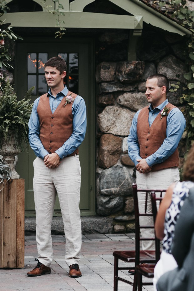 Big Fake Wedding_Hourglass (199)