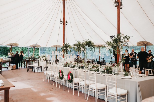 Big Fake Wedding_Hourglass (219)