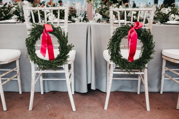 Big Fake Wedding_Hourglass (220)