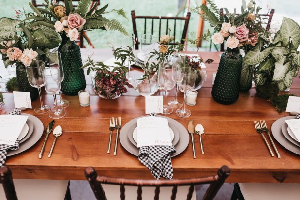 Big Fake Wedding_Hourglass (235)