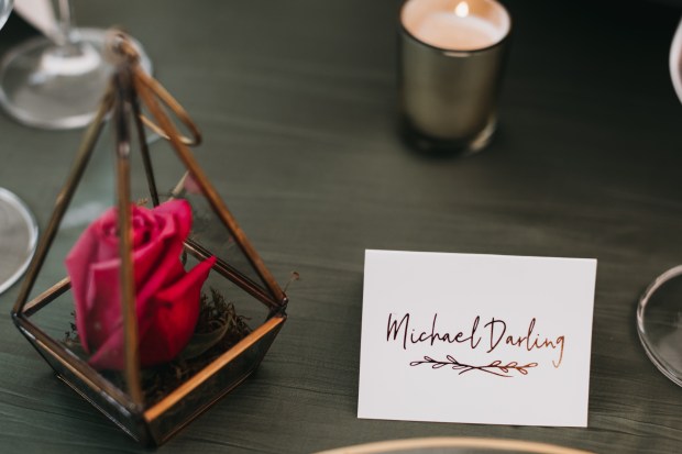 Big Fake Wedding_Hourglass (252)