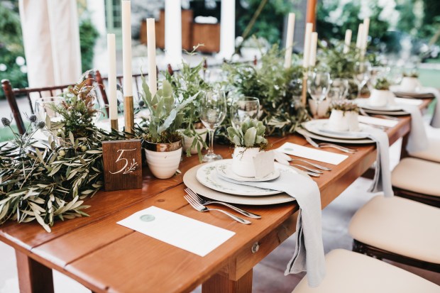 Big Fake Wedding_Hourglass (257)