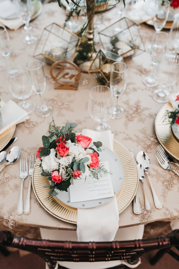 Big Fake Wedding_Hourglass (268)