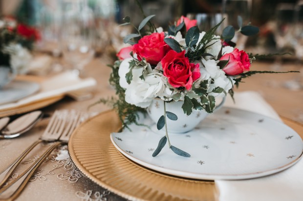 Big Fake Wedding_Hourglass (272)