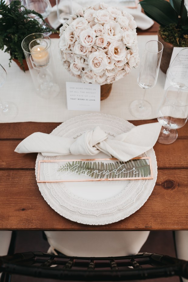 Big Fake Wedding_Hourglass (280)