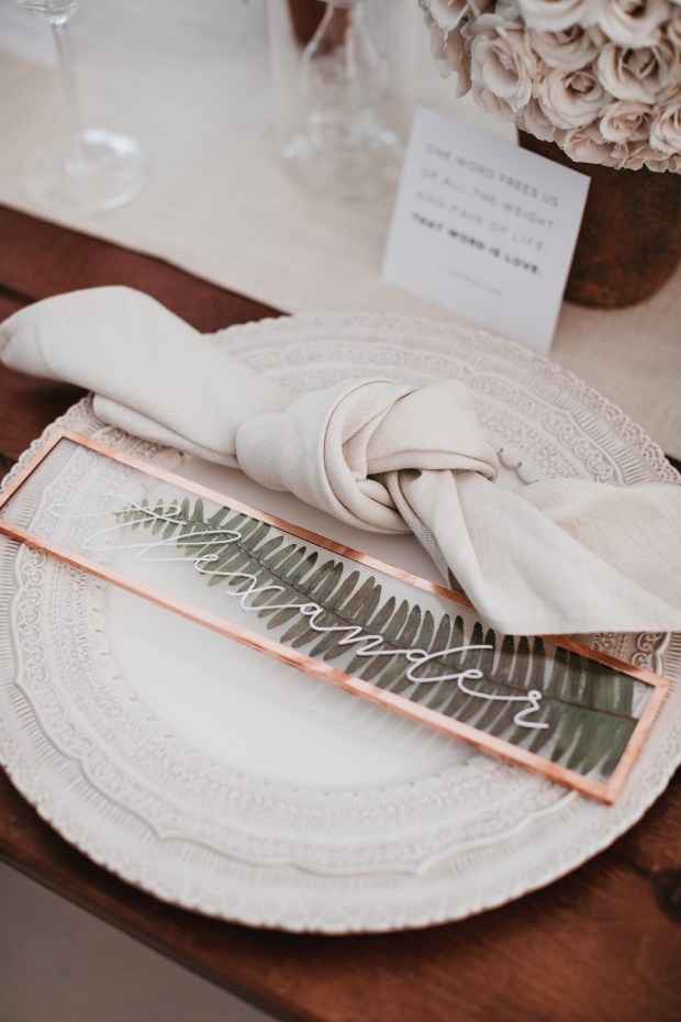 Big Fake Wedding_Hourglass (283)