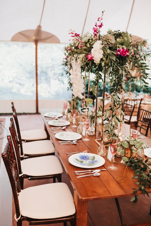 Big Fake Wedding_Hourglass (299)