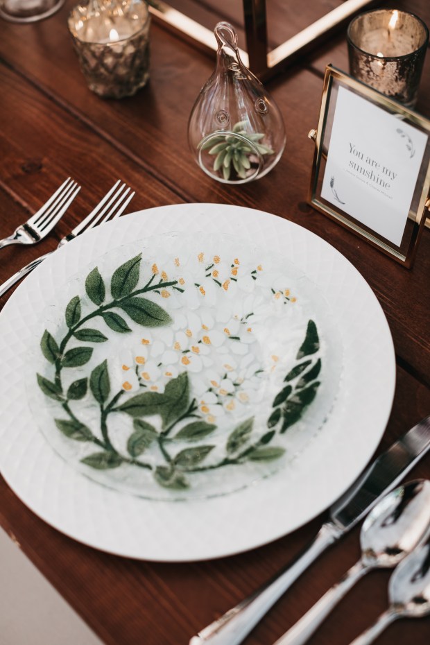 Big Fake Wedding_Hourglass (308)