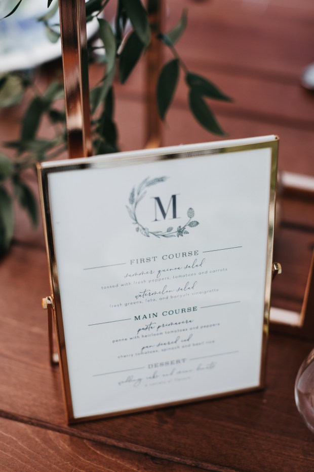 Big Fake Wedding_Hourglass (310)