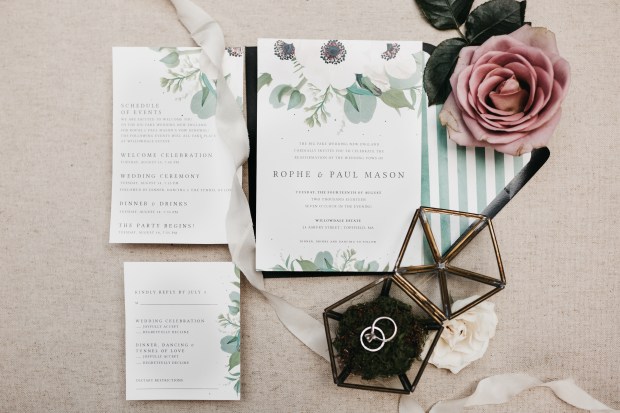 Big Fake Wedding_Hourglass (42)