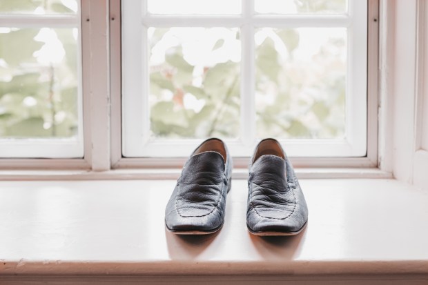 Big Fake Wedding_Hourglass (47)