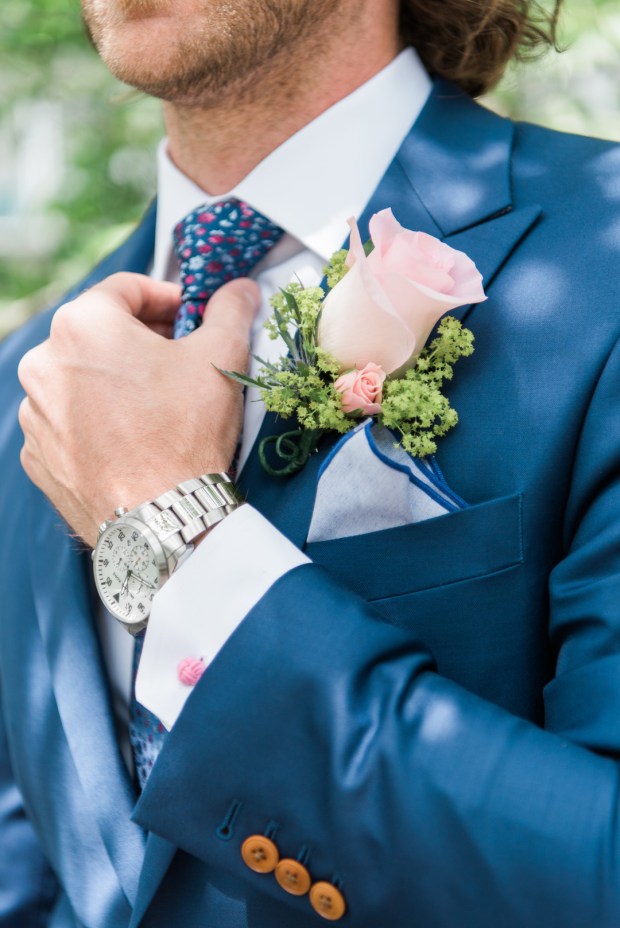 Elegant Coastal Styled Shoot on Martha's Vineyard on The Boston Bride A New England Bridal Blog