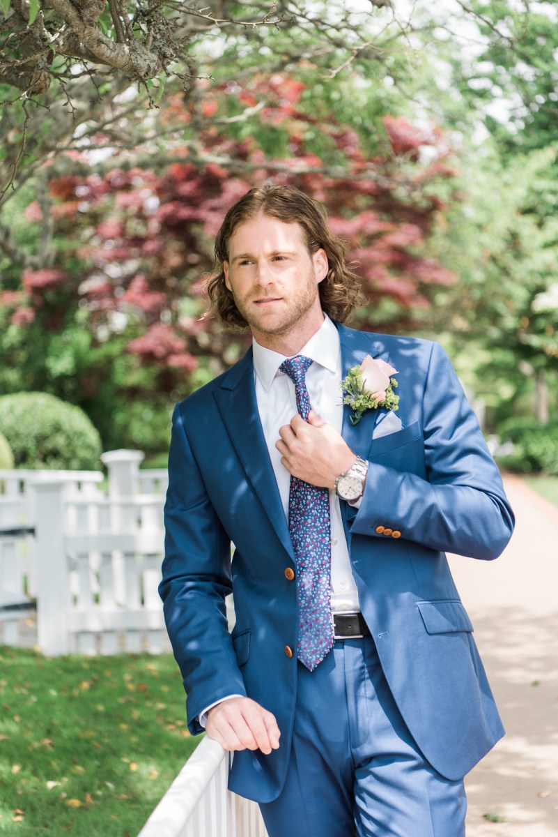 Elegant Coastal Styled Shoot on Martha's Vineyard on The Boston Bride A New England Bridal Blog