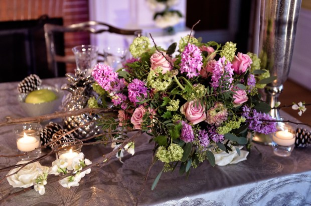 AlexGordiasPhotography_Primavera20Dreams20Pierce20House20flowers_big