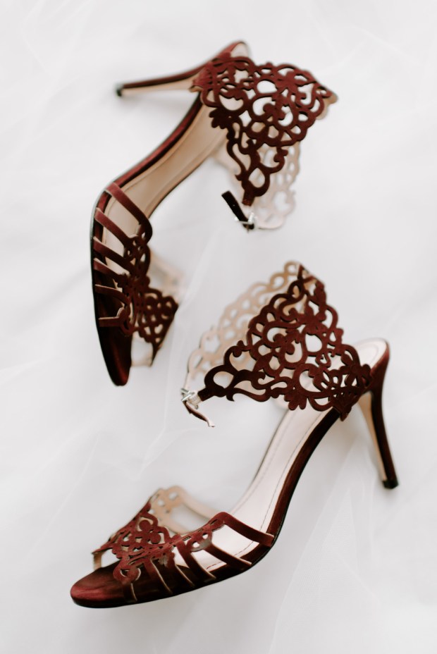 trevithick_simpson_madelinerosephotographycollc_harlanandmikedetailsandgettingreadymadelinerosephotographyco11_big