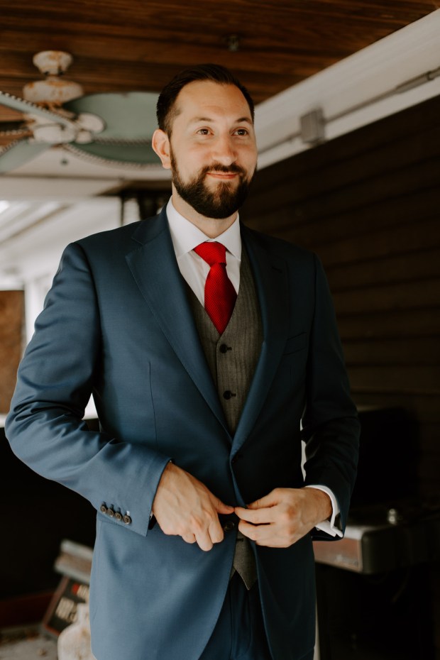 trevithick_simpson_madelinerosephotographycollc_harlanandmikedetailsandgettingreadymadelinerosephotographyco201_big