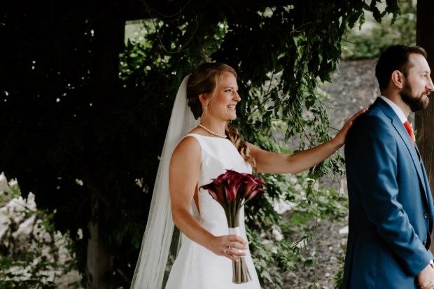 trevithick_simpson_madelinerosephotographycollc_harlanandmikefirstlookandportraitsmadelinerosephotographyco4_big