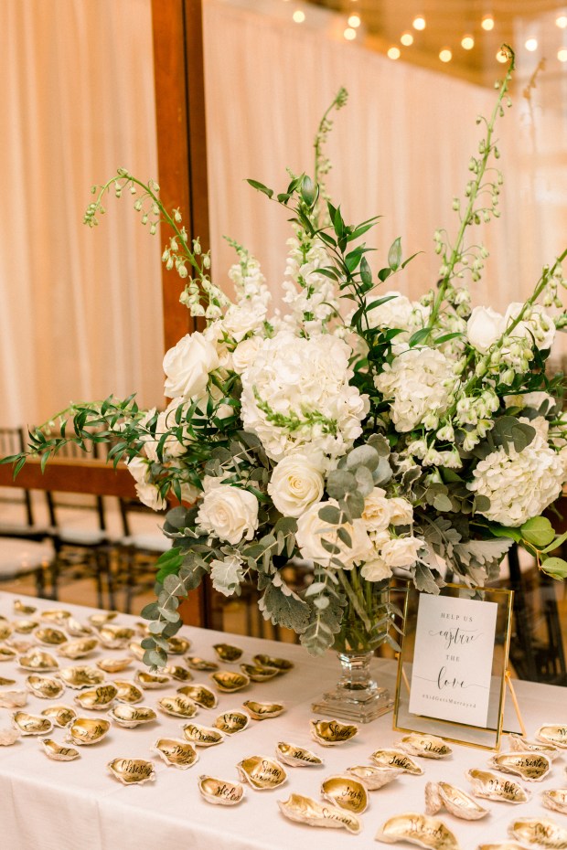 Murray_Haq_CarolineWinnPhotography_Reception50